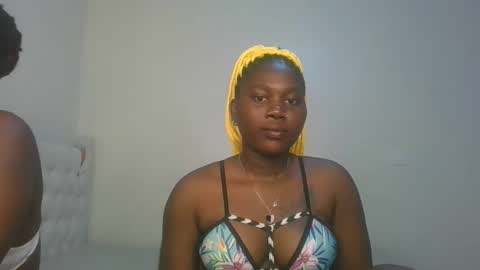 melanie online show from December 14, 9:19 pm