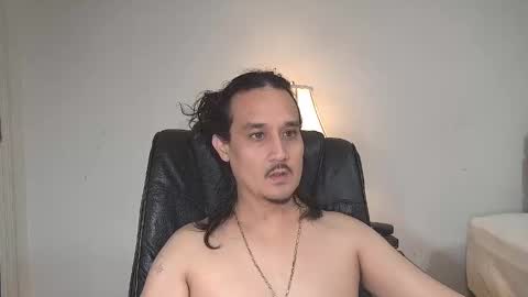 fineazzjohn online show from February 24, 7:33 am