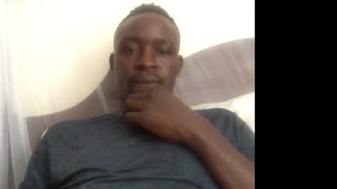 Snapshot of fineebony chatting on April 30, 10:32 am HOT AND SWEET online show from April 30, 10:32 am