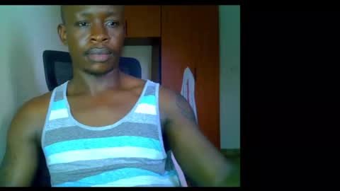 Snapshot of fineebony chatting on May 16, 11:31 am HOT AND SWEET online show from May 16, 11:31 am