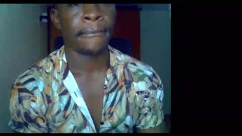 Snapshot of fineebony chatting on May 26, 9:33 pm HOT AND SWEET online show from May 26, 9:33 pm