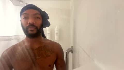 Snapshot of finessegod26 chatting on November 23, 2:39 pm finessegod26 online show from November 23, 2:39 pm