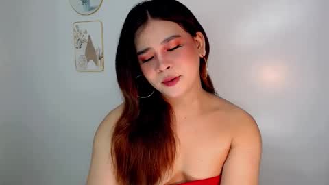 Jasmine online show from May 13, 10:49 pm