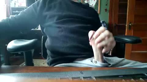 Snapshot of fink_nasty chatting on February 12, 4:02 pm Jimbo online show from February 12, 4:02 pm