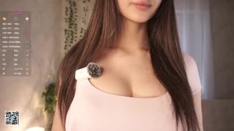 Emily online show from April 4, 7:28 am