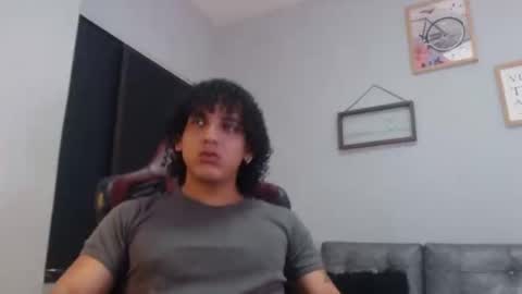 fire_boy69 online show from October 24, 4:47 pm