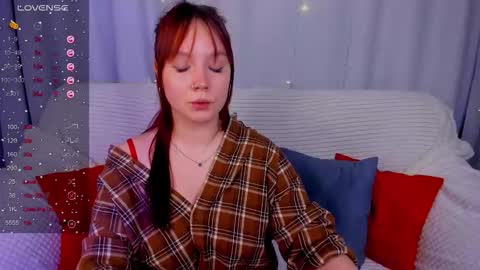 fire_emily online show from February 1, 1:59 am