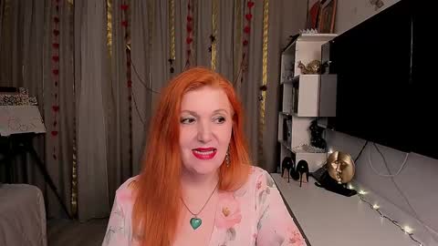 Snapshot of fire_foxone chatting on January 25, 1:30 pm FireFox online show from January 25, 1:30 pm