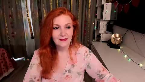 Snapshot of fire_foxone chatting on February 14, 11:42 am FireFox online show from February 14, 11:42 am