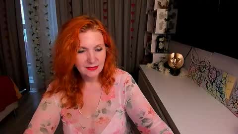 Snapshot of fire_foxone chatting on September 13, 2:50 pm FireFox online show from September 13, 2:50 pm