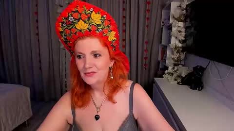 Snapshot of fire_foxone chatting on November 12, 7:03 pm FireFox online show from November 12, 7:03 pm