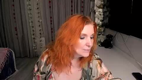 Snapshot of fire_foxone chatting on November 29, 9:29 pm FireFox online show from November 29, 9:29 pm