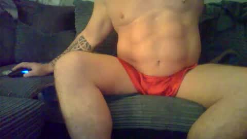 Snapshot of fireandice0101 chatting on February 27, 12:43 am Fire Ice online show from February 27, 12:43 am