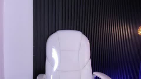 Firedoll online show from April 12, 4:28 am