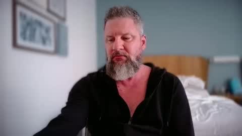 Snapshot of firemedic190 chatting on March 3, 8:59 pm firemedic190 online show from March 3, 8:59 pm