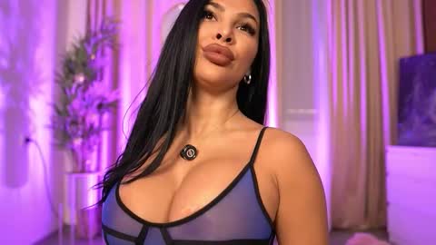 Snapshot of firesbomb777 chatting on February 3, 6:22 am Fires Bomb 777 online show from February 3, 6:22 am