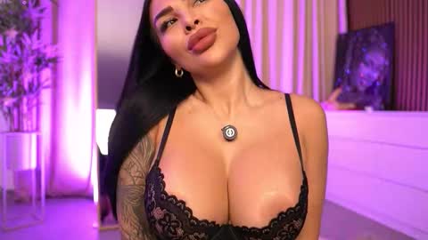 Snapshot of firesbomb777 chatting on February 21, 7:20 am Fires Bomb 777 online show from February 21, 7:20 am