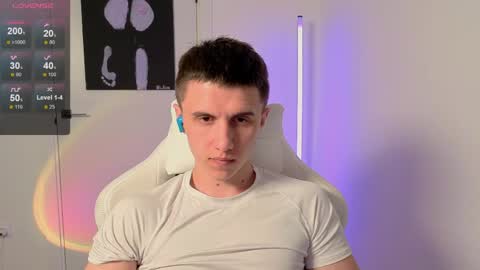 first_mark online show from May 28, 5:49 am