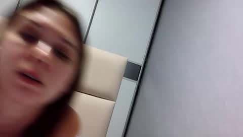 Sara online show from November 30, 7:07 pm