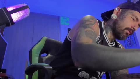 fisherrman666 online show from December 3, 11:58 pm