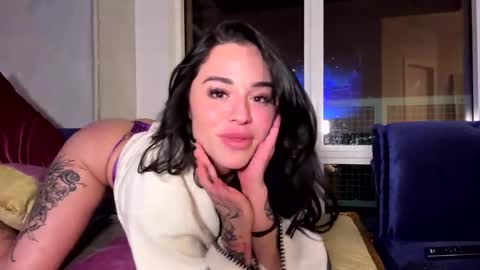 Snapshot of fitbadonk chatting on February 8, 2:26 am fitbadonk online show from February 8, 2:26 am