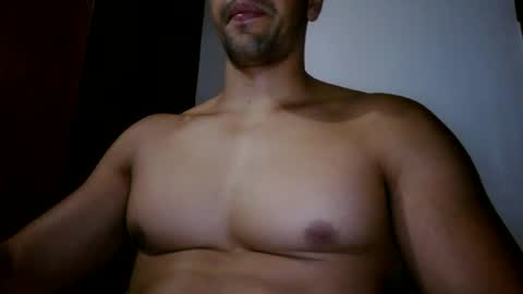 Snapshot of fitchestabs_69 chatting on July 20, 9:17 pm fitchestabs_69 online show from July 20, 9:17 pm