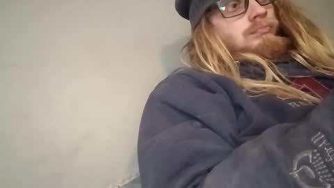 fitfungi7 online show from March 15, 7:31 pm