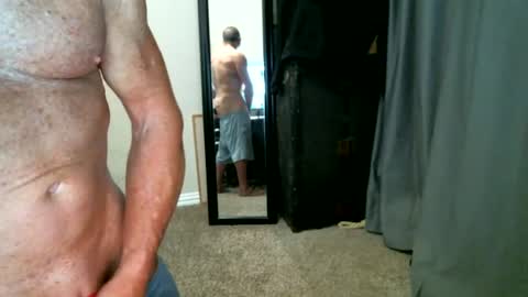 fitguy40 online show from June 18, 1:37 pm