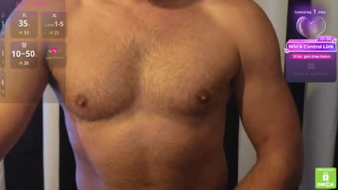 Snapshot of fitguy_84 chatting on January 2, 6:34 pm fitguy_84 online show from January 2, 6:34 pm