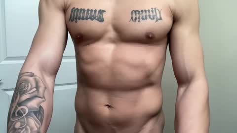 fithornyandtatted online show from January 16, 1:47 pm