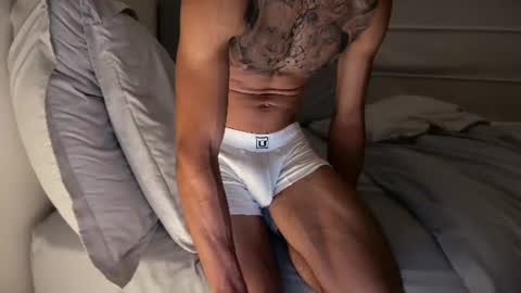 fitjacques online show from June 29, 3:35 am