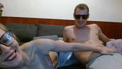 fitsexyes online show from November 11, 8:25 am