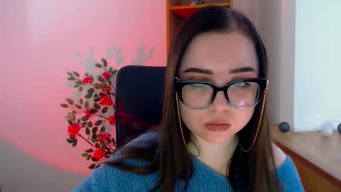 fiyalove online show from February 28, 7:42 am