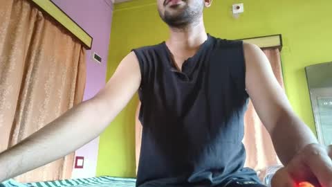 Ur BoyToy online show from May 7, 9:36 am