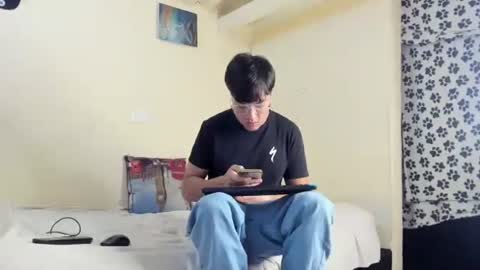 Snapshot of flakofit chatting on November 27, 12:24 am flakofit online show from November 27, 12:24 am