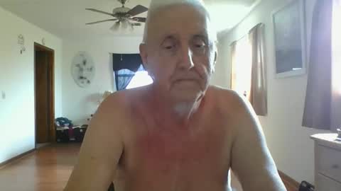 flamale65to online show from April 17, 8:23 pm