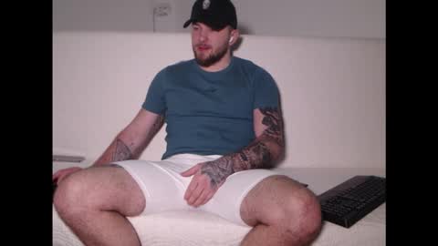 Flamefury18 online show from March 1, 8:49 am