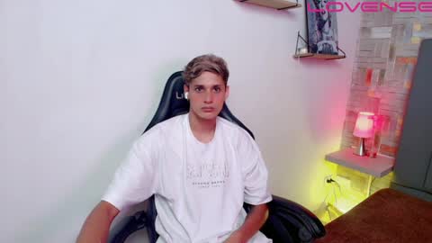 Snapshot of flaquito___ chatting on April 4, 9:12 pm Flaquito online show from April 4, 9:12 pm
