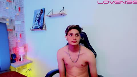 Snapshot of flaquito___ chatting on April 10, 10:03 pm Flaquito online show from April 10, 10:03 pm