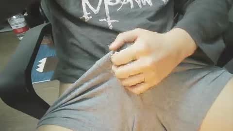 Snapshot of flare1103 chatting on December 4, 3:37 am flare1103 online show from December 4, 3:37 am