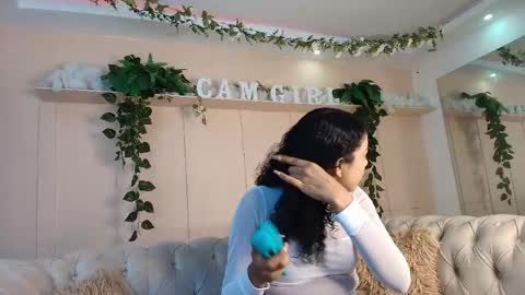 Flavia online show from May 25, 12:44 pm