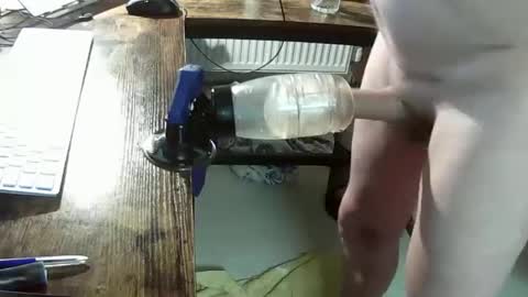 Snapshot of fleshlight4246 chatting on January 22, 3:18 pm UK Fleshlight Fucker online show from January 22, 3:18 pm