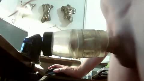 Snapshot of fleshlight4246 chatting on November 9, 11:19 am UK Fleshlight Fucker online show from November 9, 11:19 am