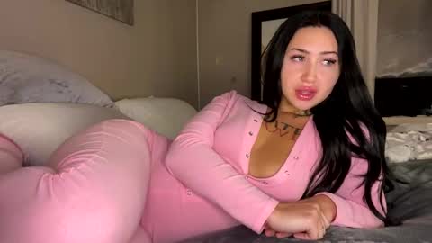 Snapshot of flexyroxxxy chatting on January 24, 10:43 am Roxy online show from January 24, 10:43 am