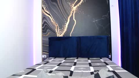 flirtdeea online show from March 8, 2:23 am