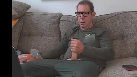 Flickrbrite online show from December 17, 4:35 pm