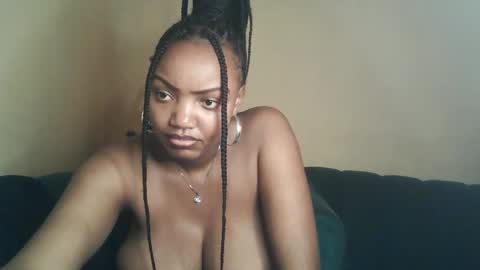 flirtymimie online show from January 10, 12:18 pm