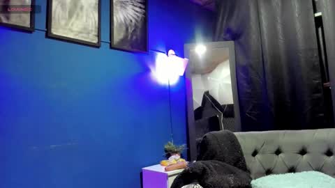 flor_gil online show from November 9, 9:24 pm