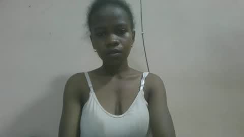 flora48230522373 online show from May 3, 7:03 am