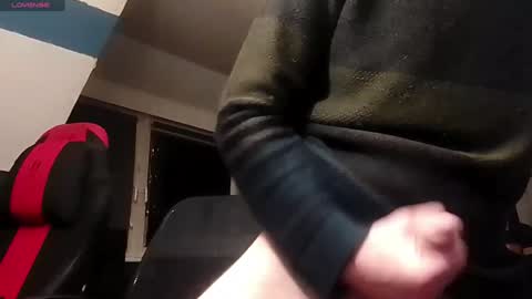 flothegerman online show from December 22, 4:48 pm